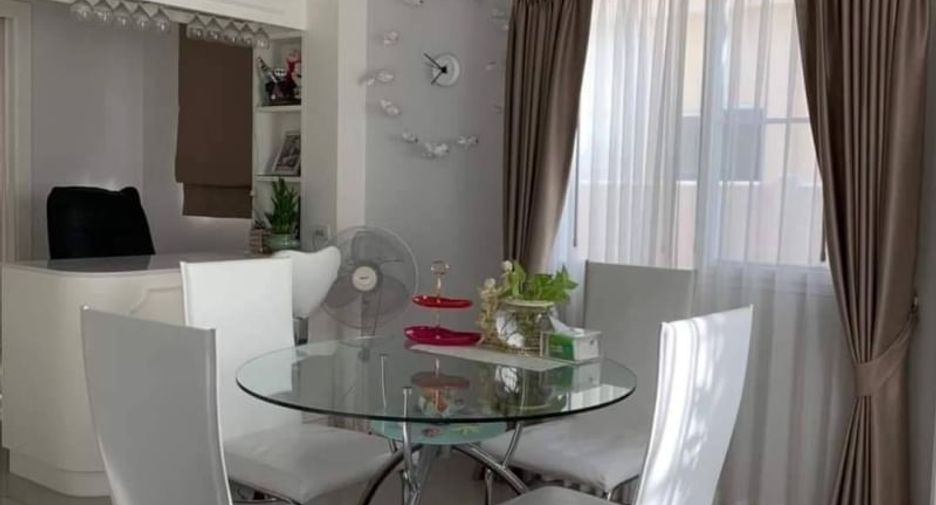 For sale 4 Beds house in Mueang Chon Buri, Chonburi