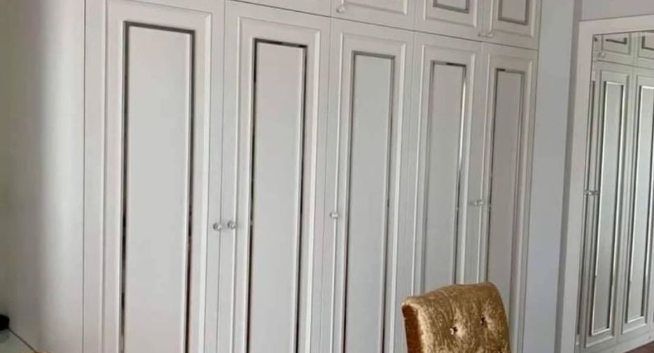 For sale 4 Beds house in Mueang Chon Buri, Chonburi