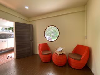 À louer et à vendre 5 chambres maison à Mueang Chiang Mai, Chiang Mai