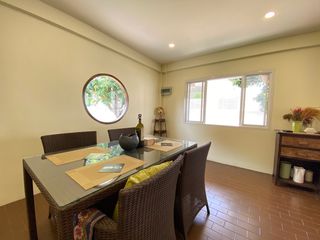 À louer et à vendre 5 chambres maison à Mueang Chiang Mai, Chiang Mai