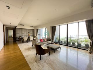 For sale 3 bedrooms condo in Sathon, Bangkok