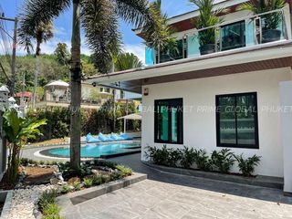For rent 4 bedrooms villa in Mueang Phuket, Phuket