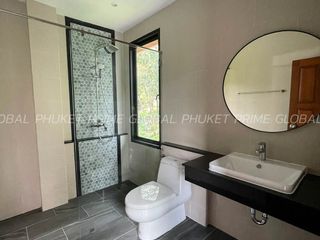 For rent 4 bedrooms villa in Mueang Phuket, Phuket