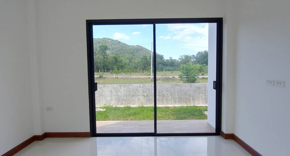 À vendre 3 chambres villa à Cha Am, Phetchaburi