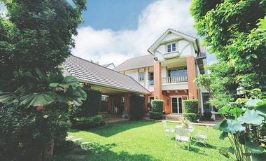 For sale 4 bedrooms house in Taling Chan, Bangkok
