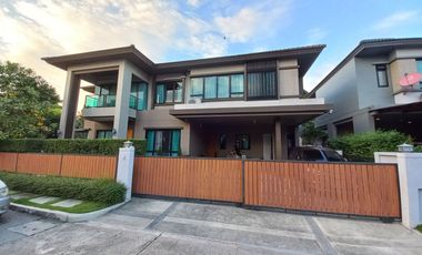 Haus zum Kauf mit 3 Zimmer in Bang Khen, Bangkok