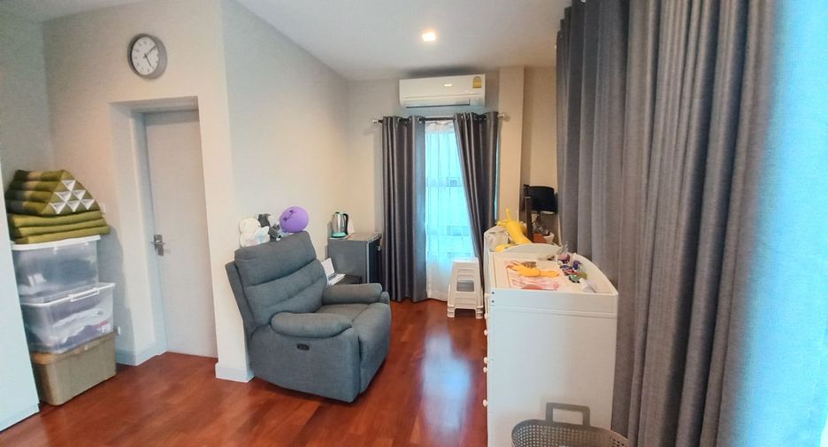 Haus zum Kauf mit 3 Zimmer in Bang Khen, Bangkok