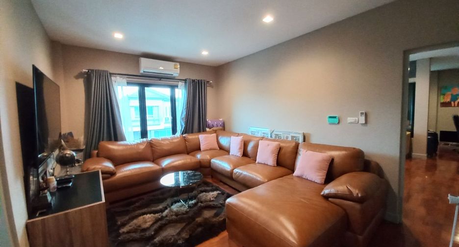 Haus zum Kauf mit 3 Zimmer in Bang Khen, Bangkok