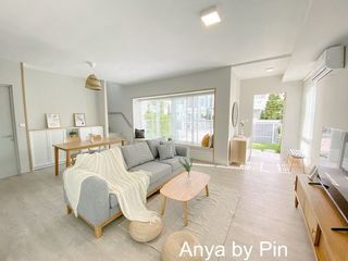 Haus zur Miete mit 3 Zimmer in Prawet, Bangkok