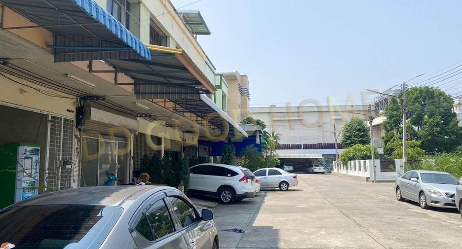 出售 5 卧室 商业空间 在 Bang Len, Nakhon Pathom
