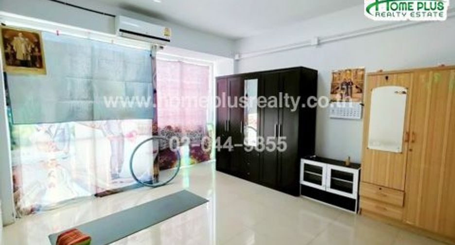 For sale 8 ベッドルーム retail Space in Bang Lamung, Chonburi