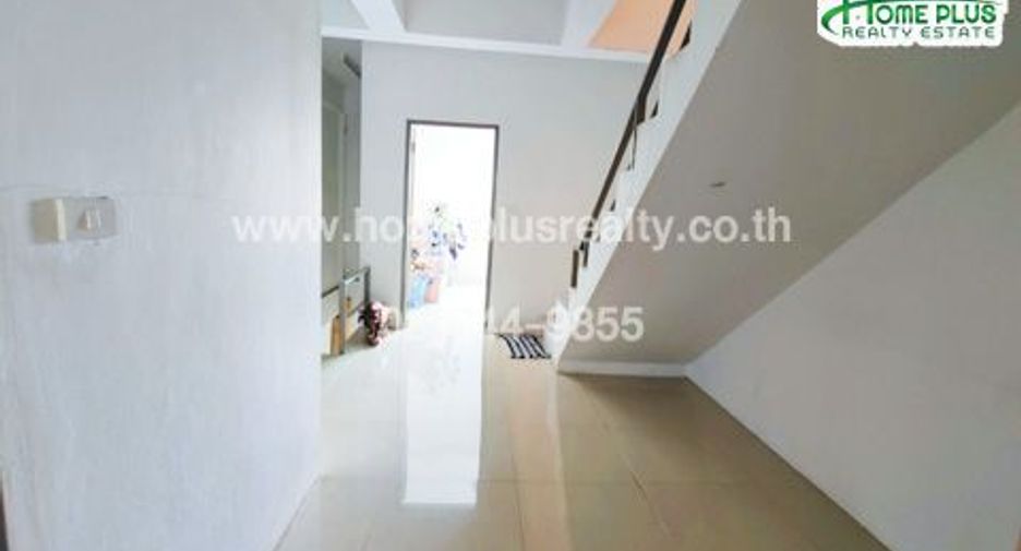 For sale 8 ベッドルーム retail Space in Bang Lamung, Chonburi