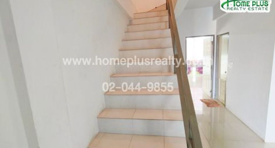 For sale 8 ベッドルーム retail Space in Bang Lamung, Chonburi