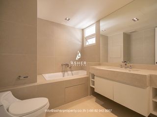 For sale 2 bedrooms condo in Sathon, Bangkok