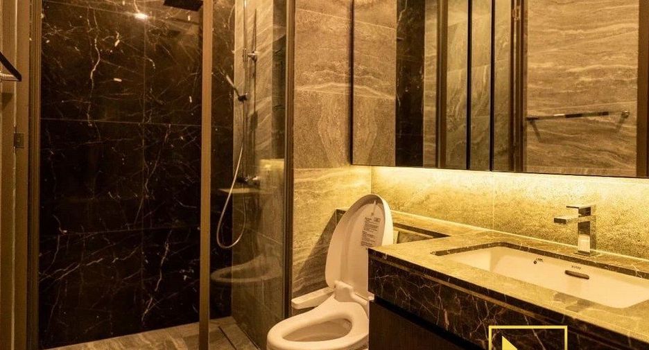For rent 1 bed condo in Khlong Toei, Bangkok