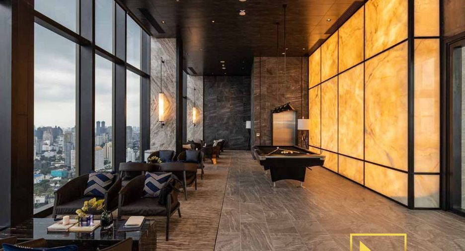 For rent 1 bed condo in Khlong Toei, Bangkok
