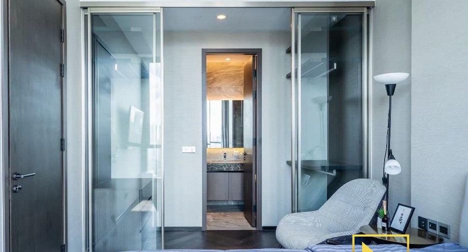 For rent 1 bed condo in Khlong Toei, Bangkok