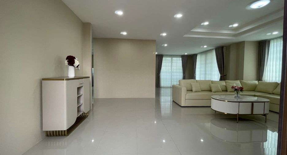 À louer et à vendre 4 chambres maison à Sai Mai, Bangkok