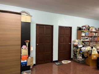 For sale 4 bed retail Space in Pom Prap Sattru Phai, Bangkok