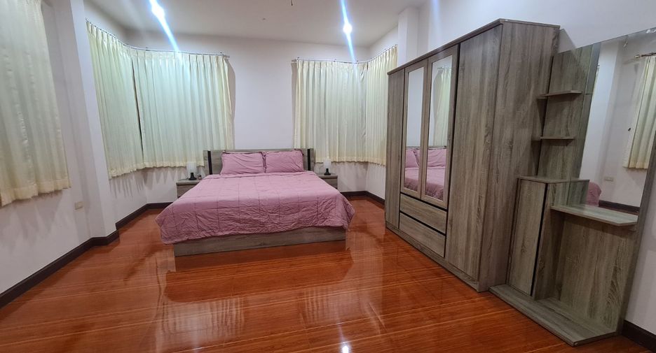 For sale 4 Beds house in Mueang Ubon Ratchathani, Ubon Ratchathani