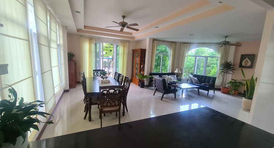 Casa en venta de 4 habitaciones en Mueang Ubon Ratchathani, Ubon Ratchathani