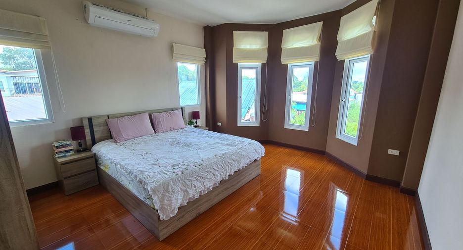 Casa en venta de 4 habitaciones en Mueang Ubon Ratchathani, Ubon Ratchathani