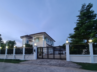For sale 4 bedrooms house in Mueang Ubon Ratchathani, Ubon Ratchathani