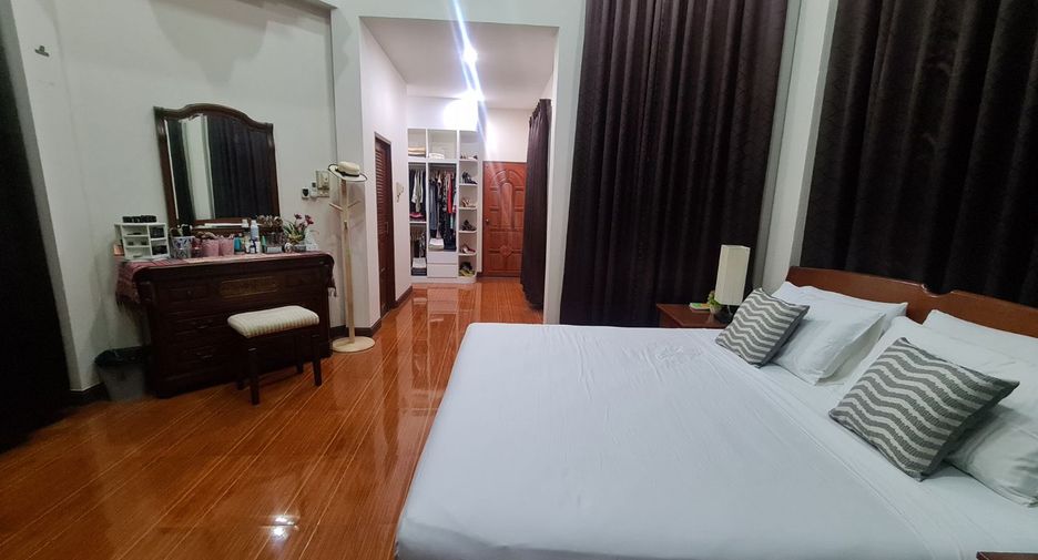 Casa en venta de 4 habitaciones en Mueang Ubon Ratchathani, Ubon Ratchathani