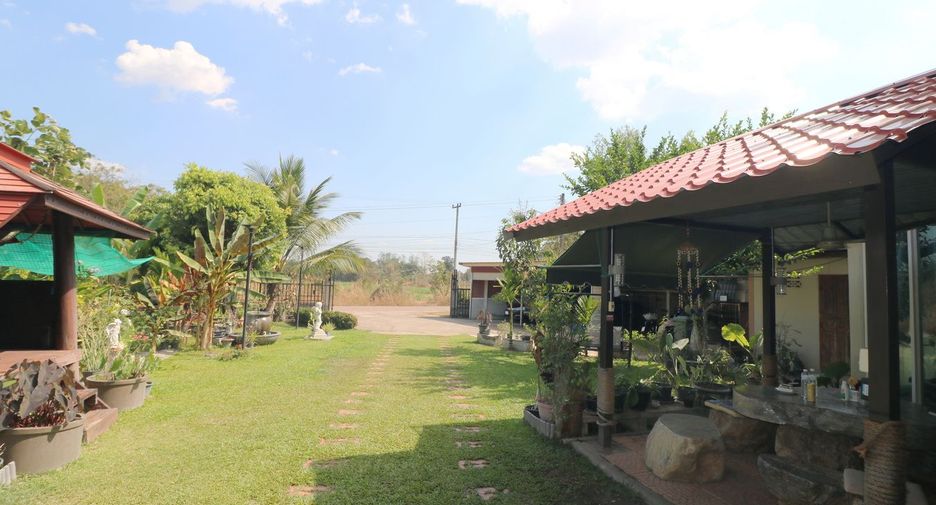 For sale 4 bed house in Phen, Udon Thani