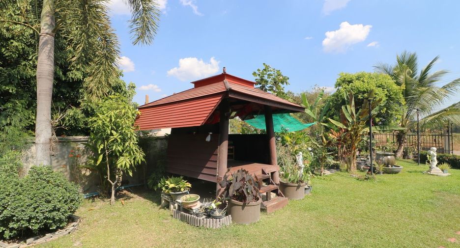 For sale 4 Beds house in Phen, Udon Thani