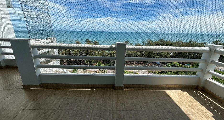 For sale 2 bedrooms condo in Mueang Rayong, Rayong
