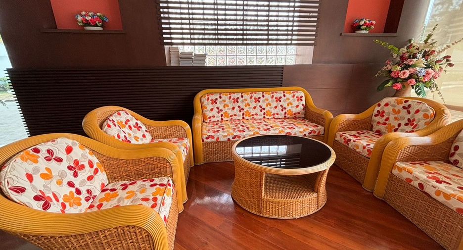 For sale 2 bedrooms condo in Mueang Rayong, Rayong