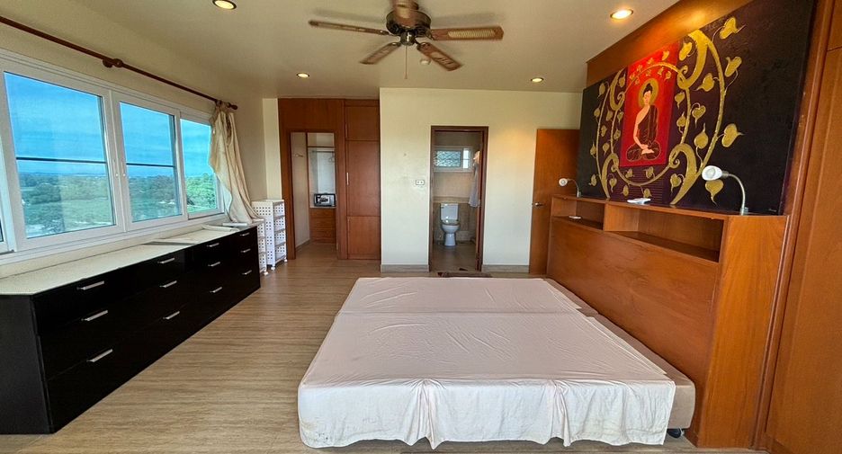 For sale 2 bedrooms condo in Mueang Rayong, Rayong