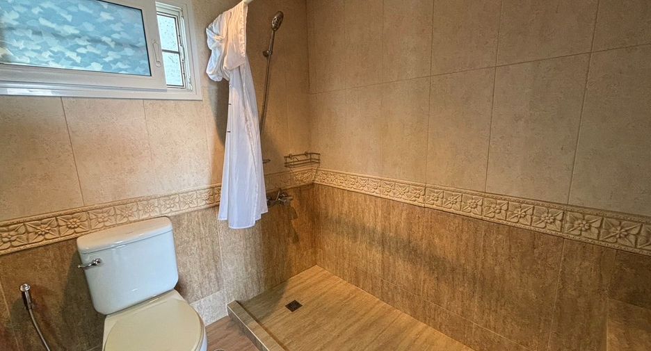 For sale 2 bedrooms condo in Mueang Rayong, Rayong