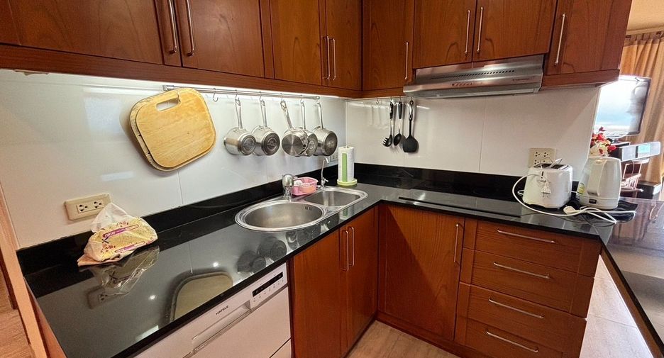 For sale 2 bedrooms condo in Mueang Rayong, Rayong
