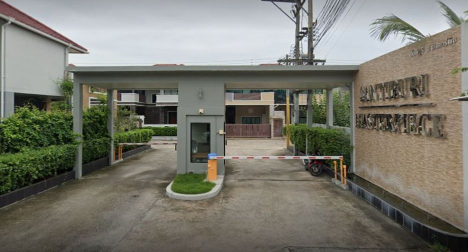 For sale 4 bedrooms house in Hat Yai, Songkhla