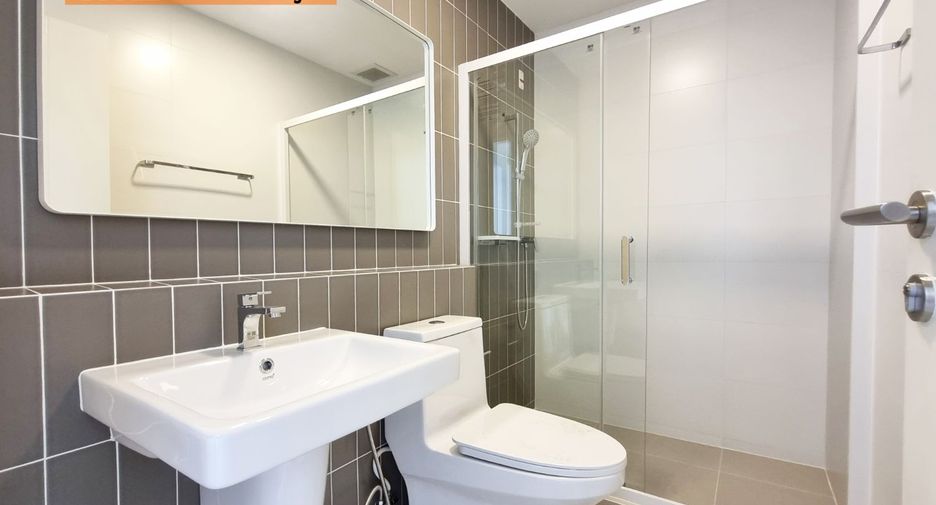 Casa adosada en venta de 2 habitaciones en Bang Phli, Samut Prakan