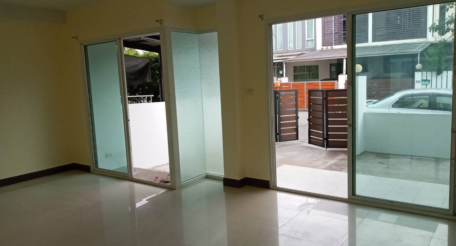For sale 2 bedrooms apartment in Bang Phli, Samut Prakan