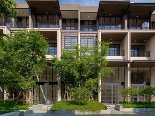 Reihenhaus zur Miete mit 4 Zimmer in Watthana, Bangkok