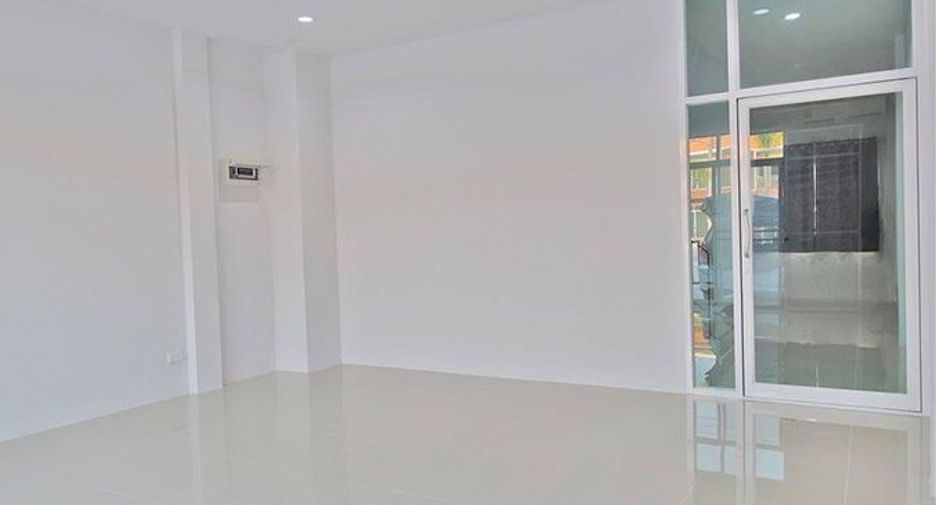 For rent and for sale 2 bedrooms townhouse in Mueang Chiang Rai, Chiang Rai