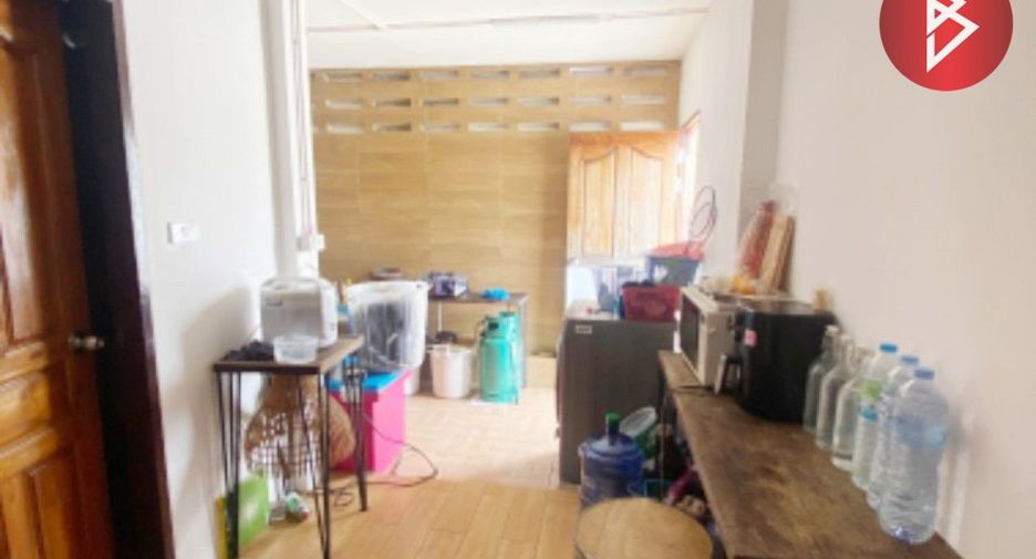 For sale 2 bed retail Space in Mueang Rayong, Rayong