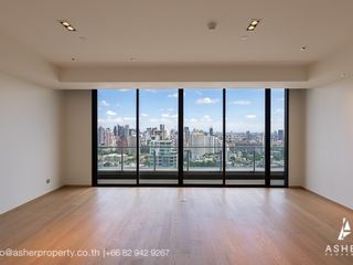 For sale 3 ベッドルーム condo in Khlong Toei, Bangkok
