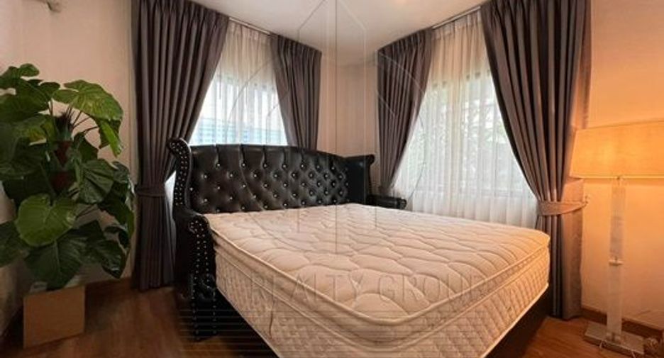 À vendre 4 chambres maison à Bang Khen, Bangkok