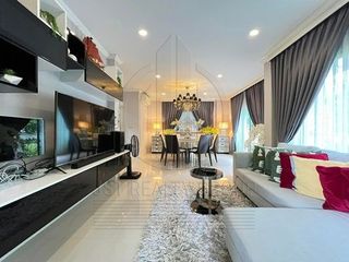 For sale 4 bedrooms house in Bang Khen, Bangkok