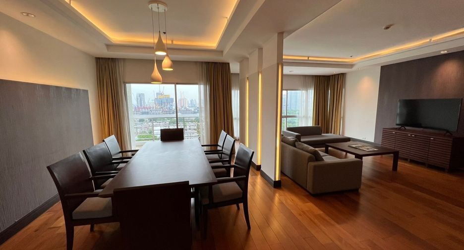 Condo en alquiler de 4 habitaciones en Pathum Wan, Bangkok