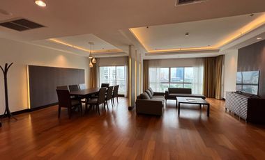 Condo en alquiler de 4 habitaciones en Pathum Wan, Bangkok