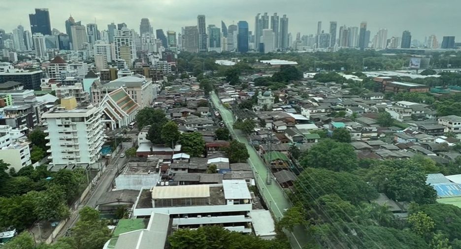 Condo en alquiler de 4 habitaciones en Pathum Wan, Bangkok