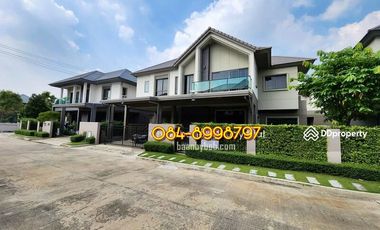 À vendre 5 chambres maison à Pak Kret, Nonthaburi