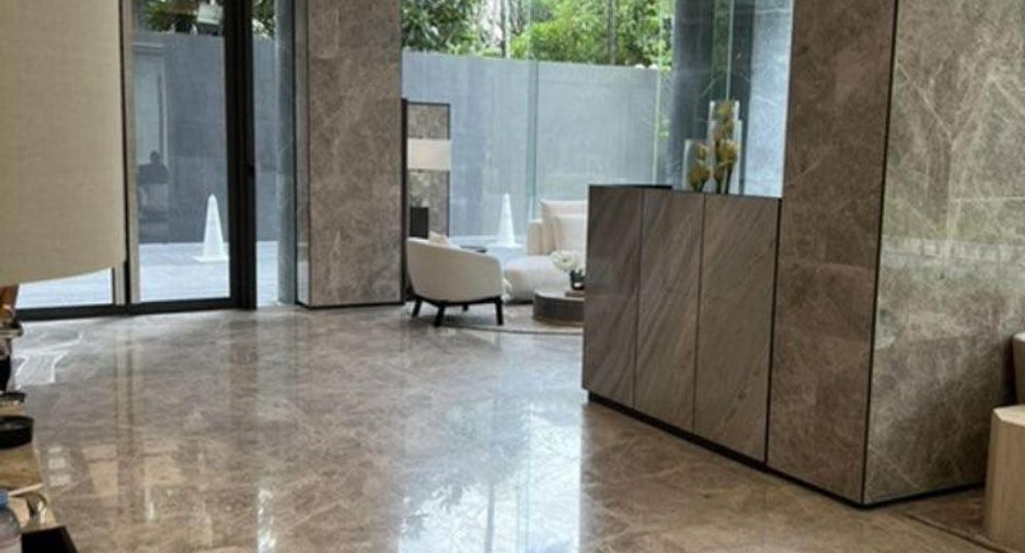 Wohnung zur Miete und zum Kauf mit 2 Zimmer in Pathum Wan, Bangkok