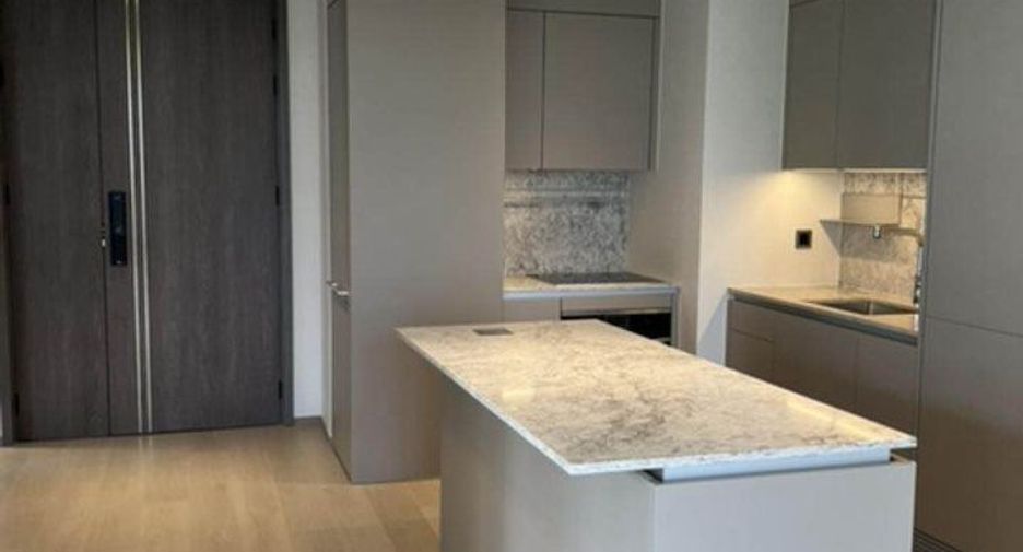 Wohnung zur Miete und zum Kauf mit 2 Zimmer in Pathum Wan, Bangkok